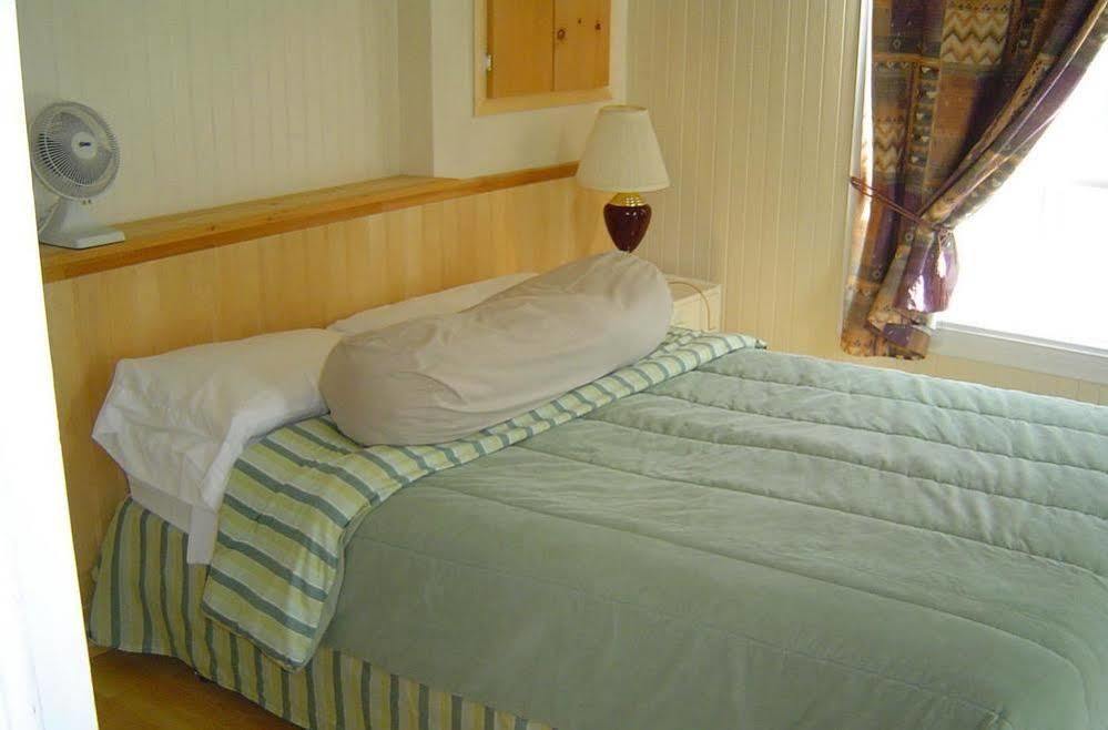 Les Appartements De La Bergeronnette Grandes-Bergeronnes Eksteriør billede